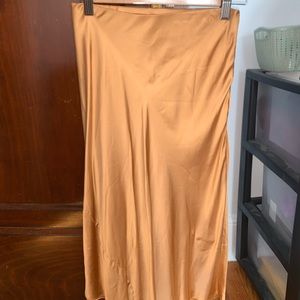 Aritzia Wilfred Caramel Slip Skirt